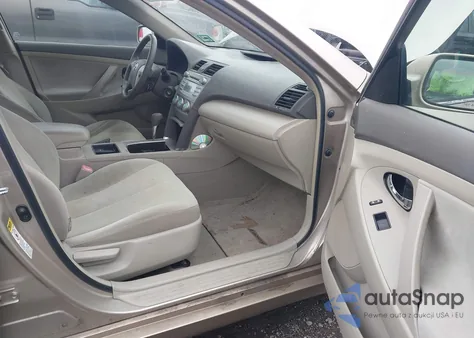 2008 Toyota Camry Le z USA, uszkodzony, nr VIN 4T1BE46K08U777336